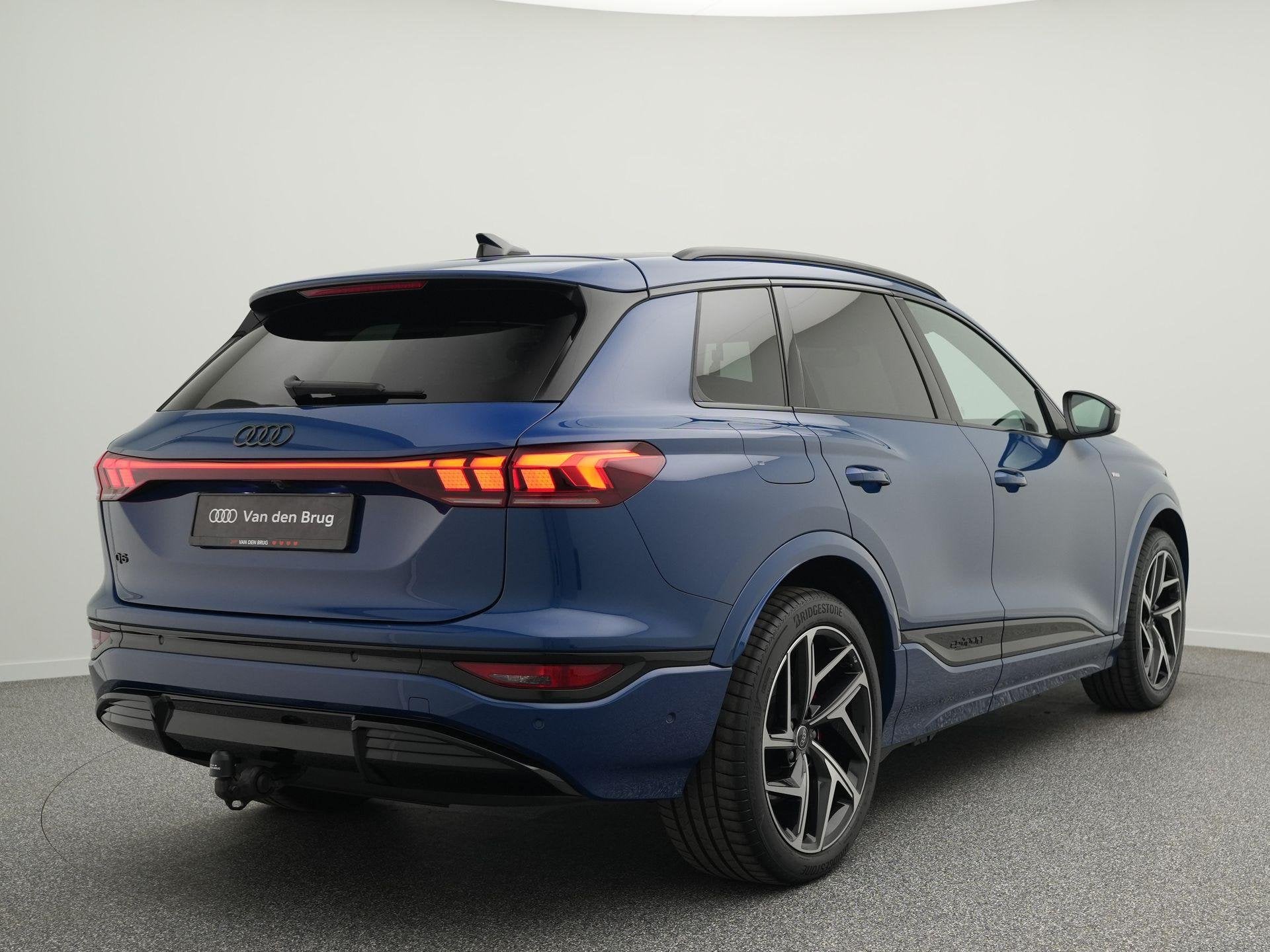 Audi Q6 Etron S edition 83 kWh 252 pk | Luchtvering | Panora, Auto's, Automaat, Achterwielaandrijving, Gebruikt, Zwart