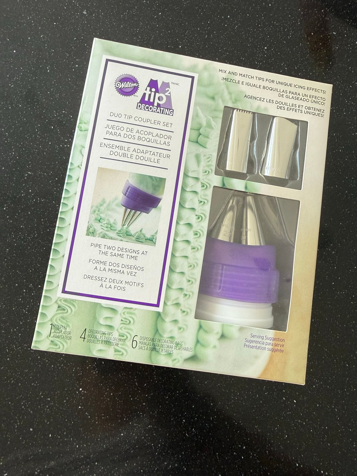 Wilton Tip2 Decorating Duo Coupler Set - Nieuw in verpakking, Ophalen of Verzenden, Nieuw, Taarten of Cupcakes, Versiering