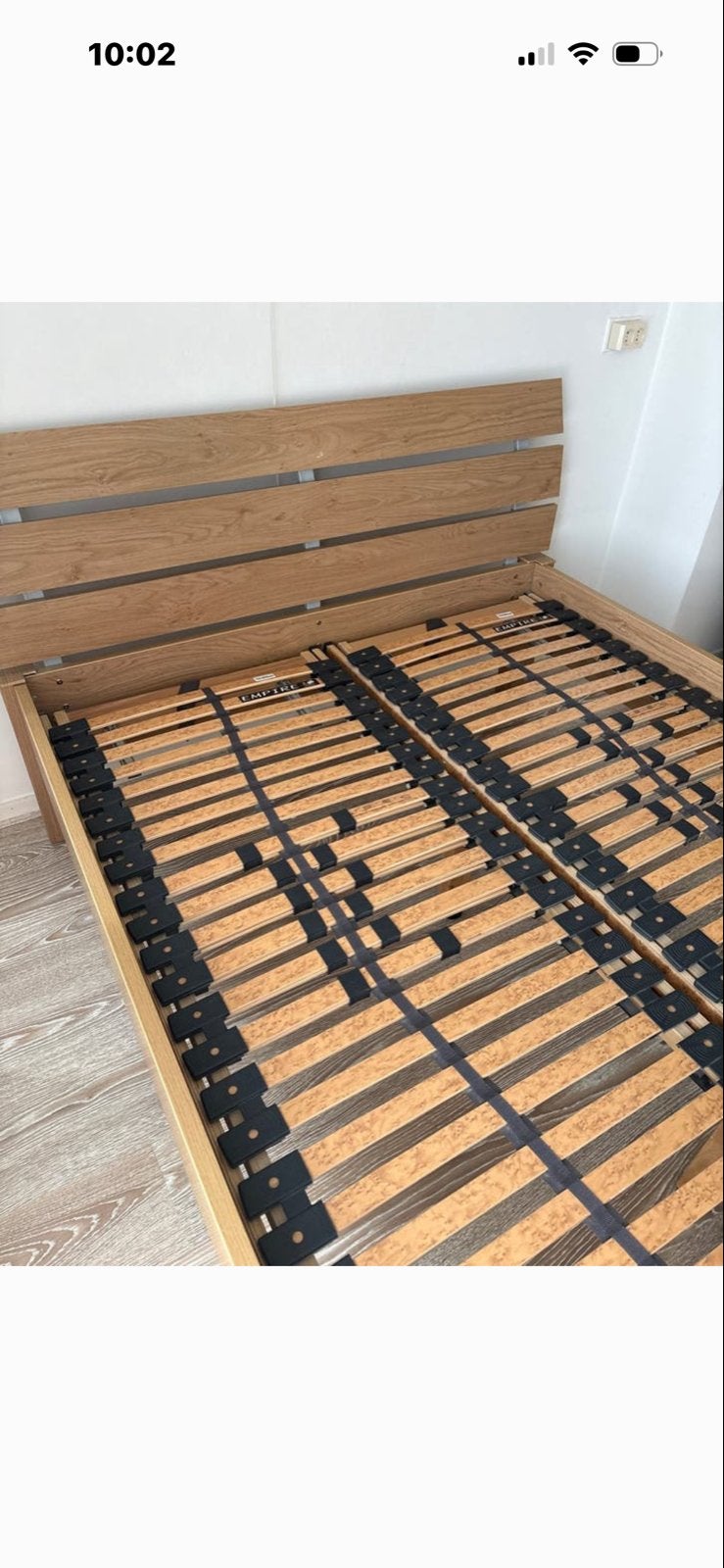 Houten tweepersoonsbed met lattenbodems, Ophalen, Gebruikt, Bruin, Tweepersoons