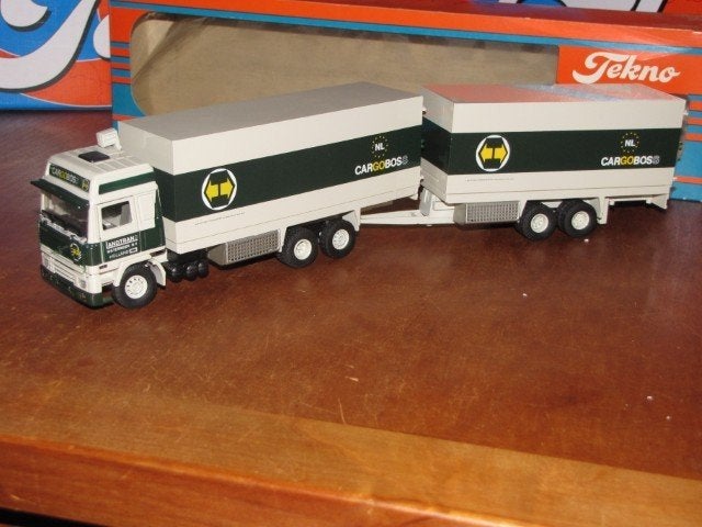 Tekno Cargoboss Landtrans F12 combi wipkar, Ophalen of Verzenden, Zo goed als nieuw, Bus of Vrachtwagen, Tekno