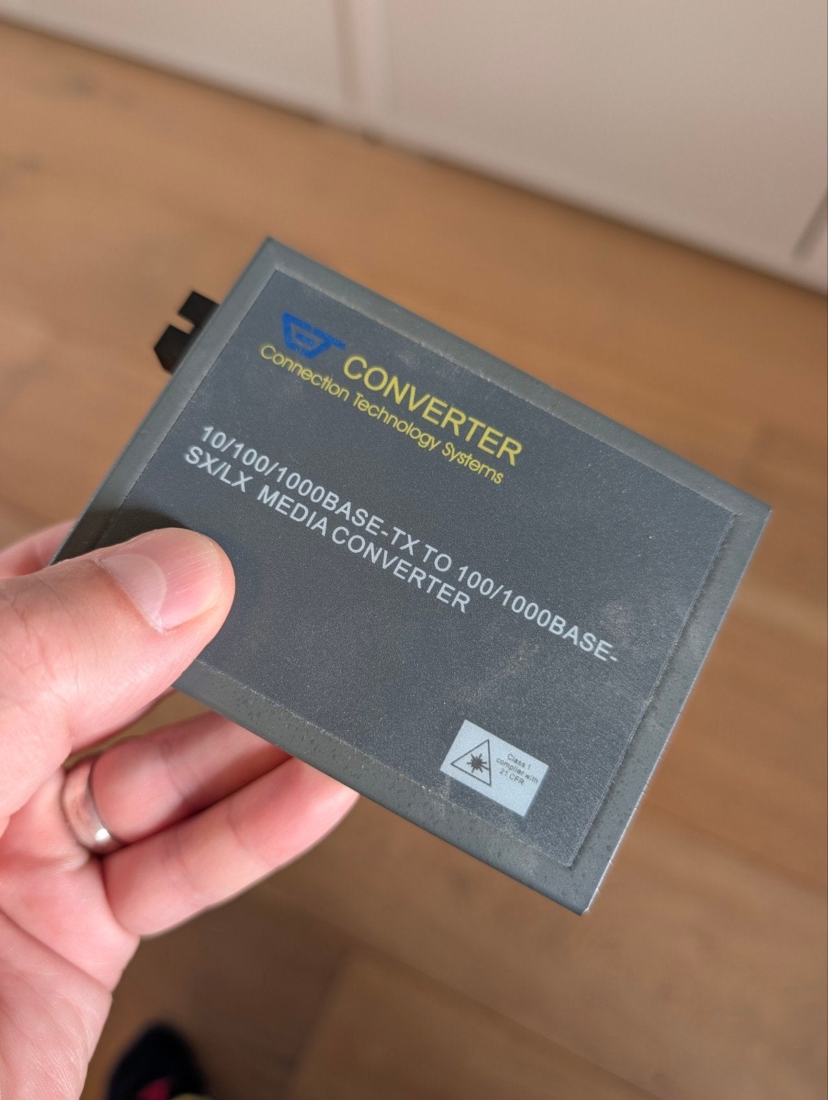 Connection Technology Systems Media Converter, Ophalen