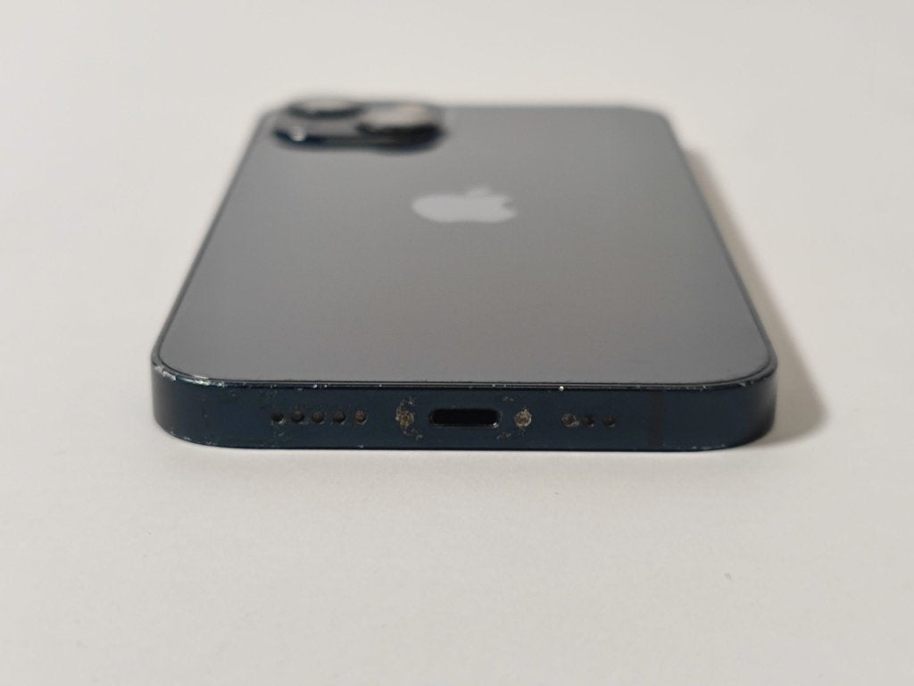 Apple iPhone 13 - 128GB - Zwart - 86% Accu | Tweedehands, 86 %, IPhone 13, Ophalen of Verzenden, Contactus.ie@euro.apple.com