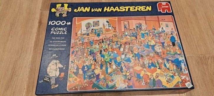 Jan van Haasteren - De Goochelbeurs - 1000+ stukjes, Ophalen of Verzenden, 500 t/m 1500 stukjes, Zo goed als nieuw, Legpuzzel