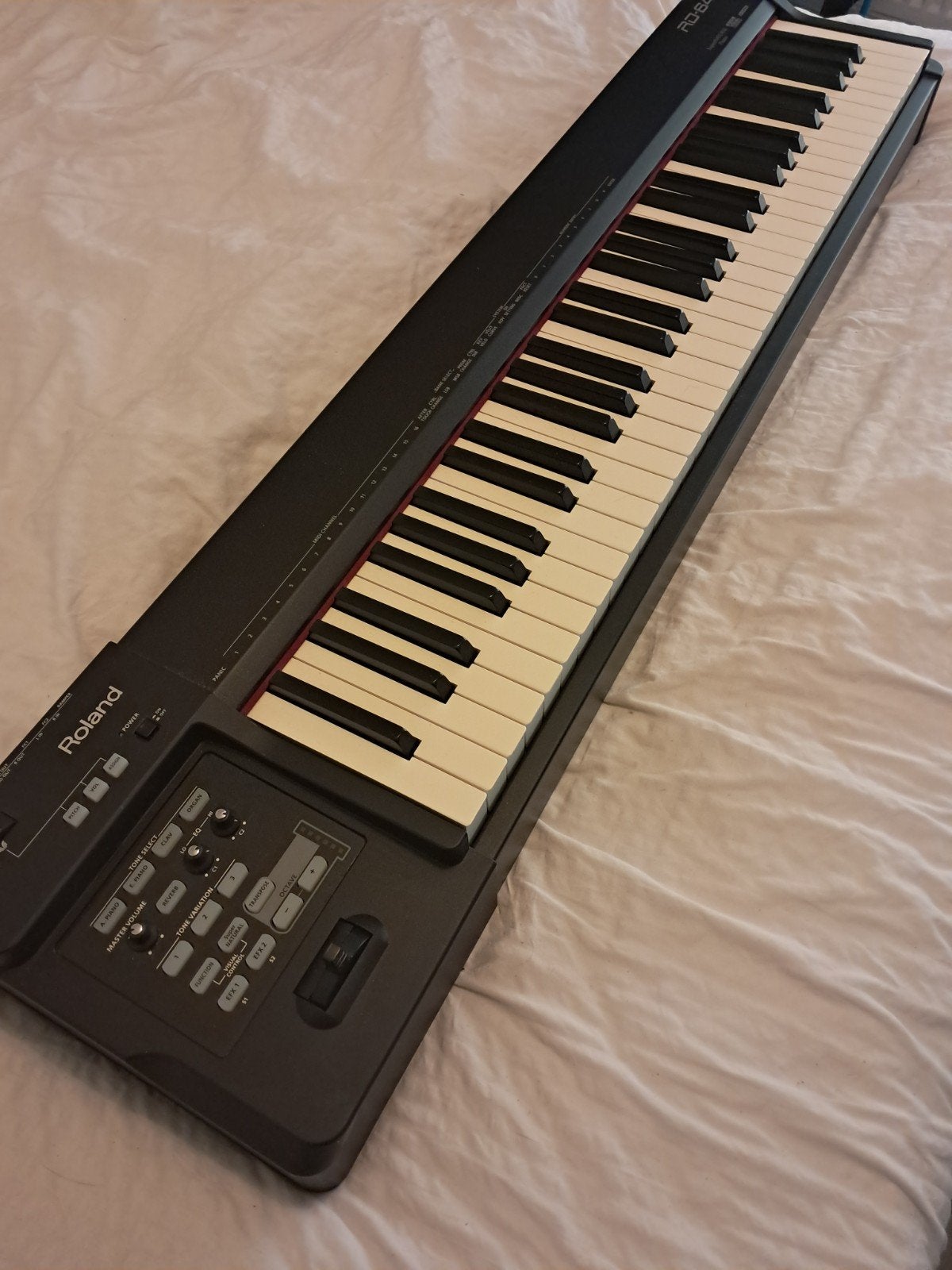 Roland RD-64 Stage Piano - Compact en Krachtig, Ophalen, Gebruikt, Roland, Midi-aansluiting