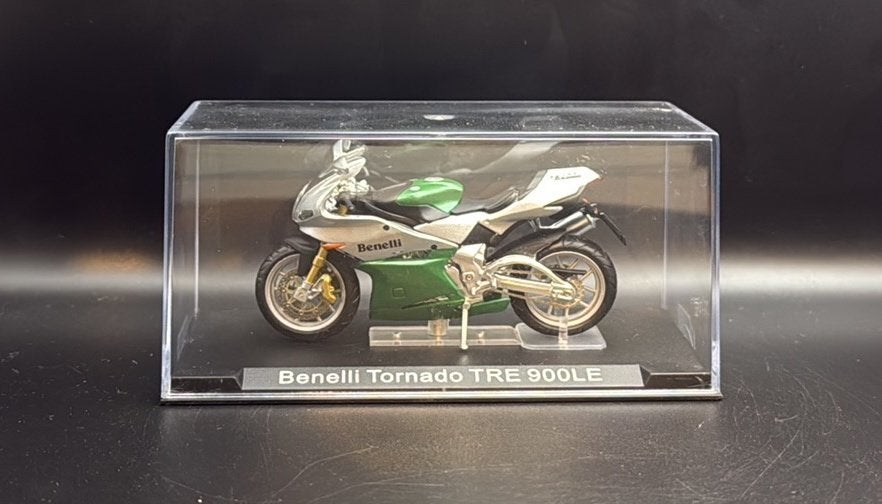 Benelli Tornado TRE 900LE modelmotor 1:24, Overige merken, Ophalen of Verzenden, Zo goed als nieuw, Groter dan 1:32
