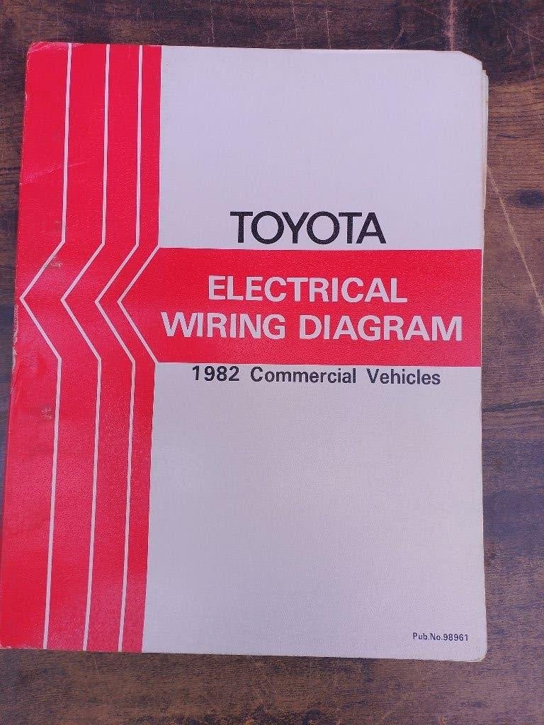Toyota 1982 werkplaatsboek stroomschema's o.a landcruiser, Verzenden, Gelezen, Toyota