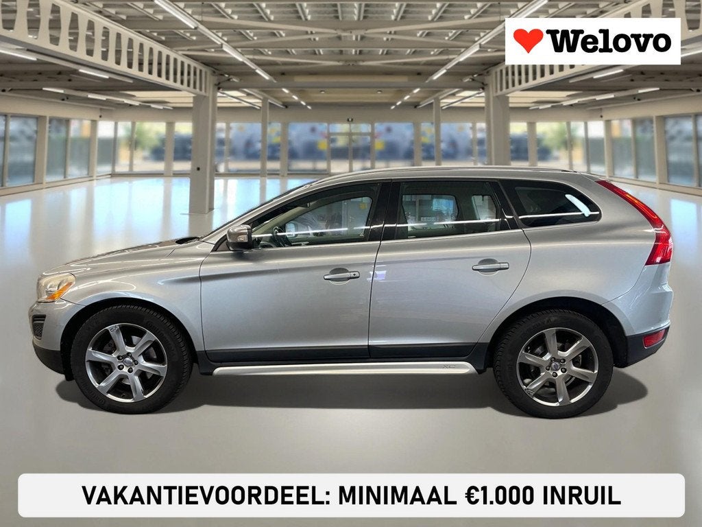 Volvo XC60 3.0 T6 AWD Summum Panorama Dak top onderhouden me, Automaat, Euro 5, Gebruikt, 2000 kg