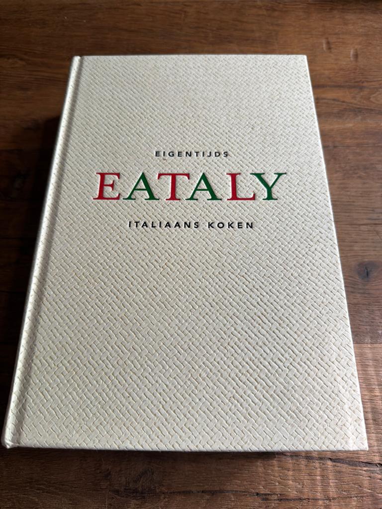 Eataly Italiaans Koken - EIGENTIJDS kookboek, Boeken, Kookboeken, Ophalen of Verzenden, Zo goed als nieuw, Italië, Voorgerechten en Soepen
