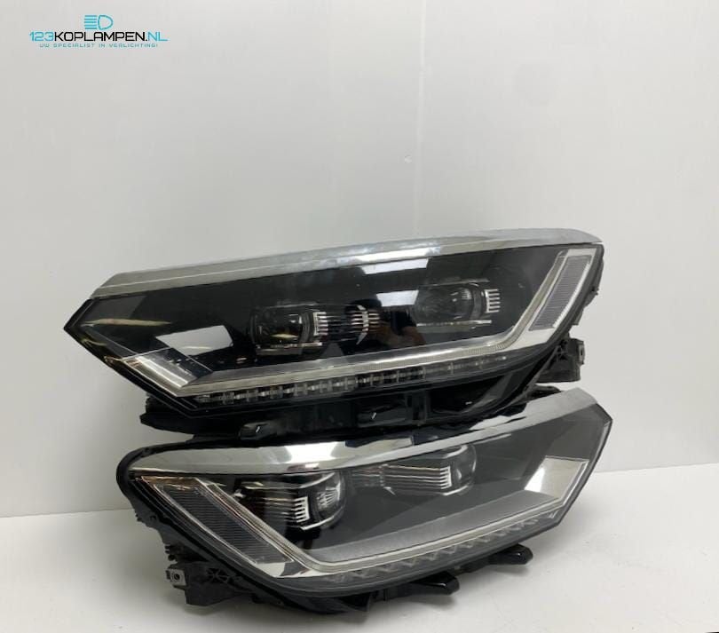 VW Volkswagen Passat B8 Full LED koplamp links rechts