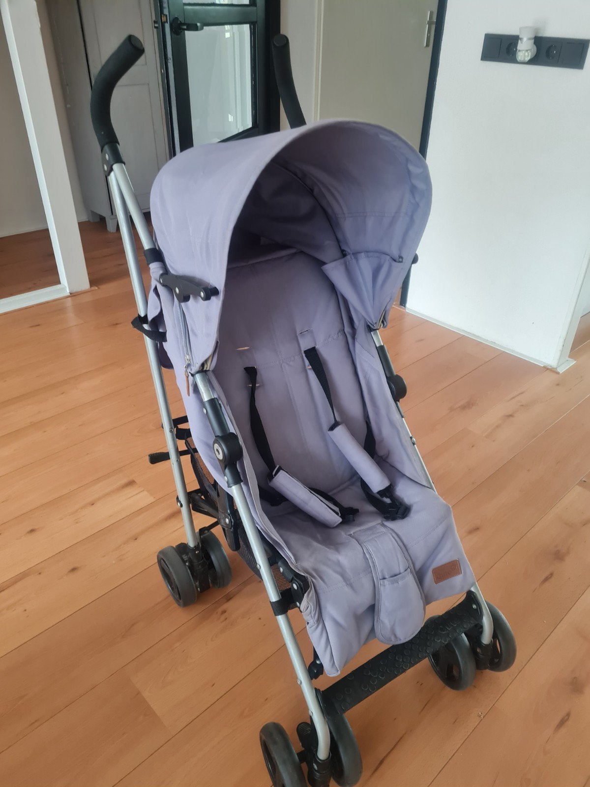 Compacte en lichte buggy - ideaal voor onderweg, Ophalen