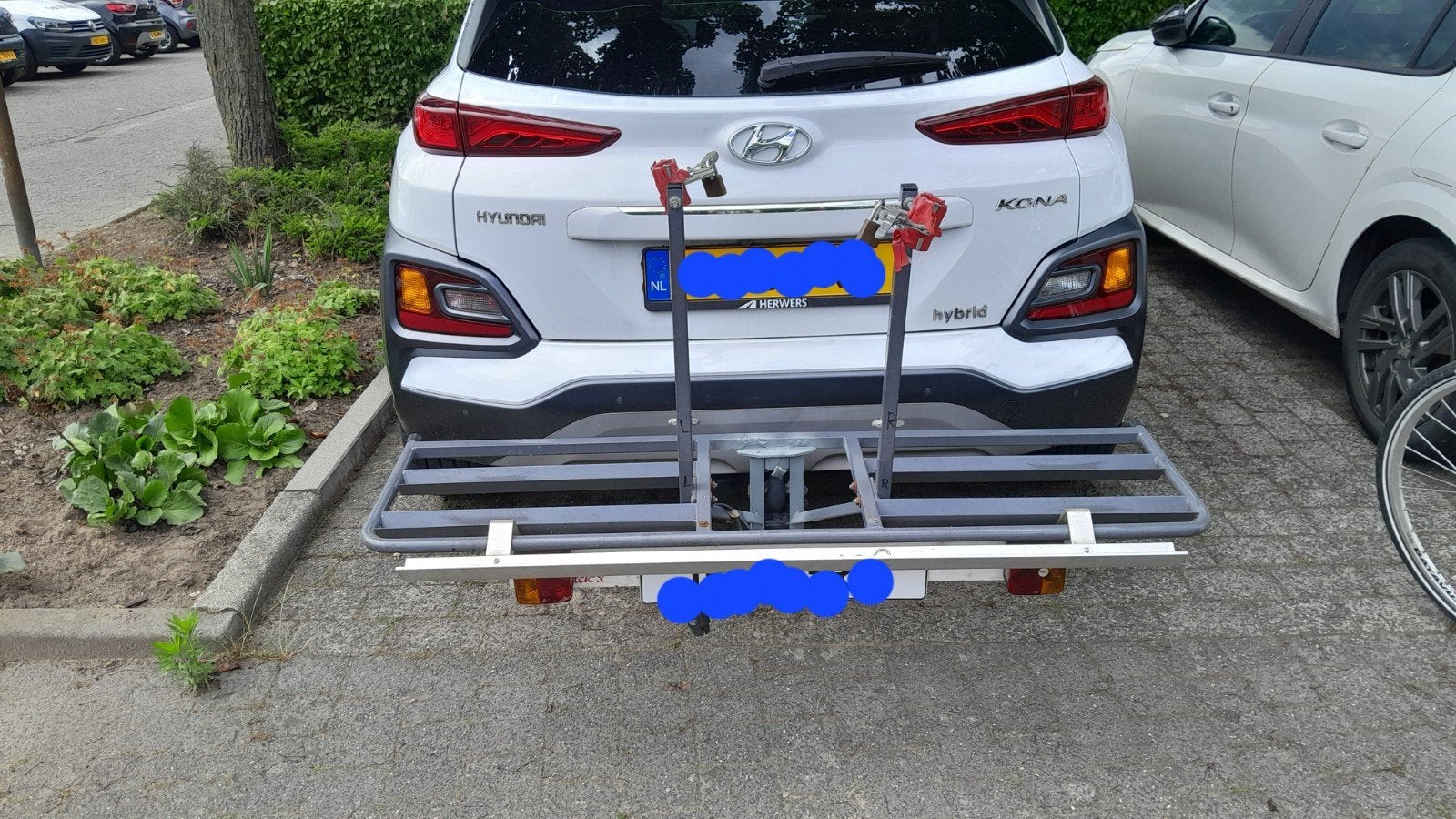 Trekhaak fietsdrager voor 3 fietsen (2 groot, 1 klein), Ophalen