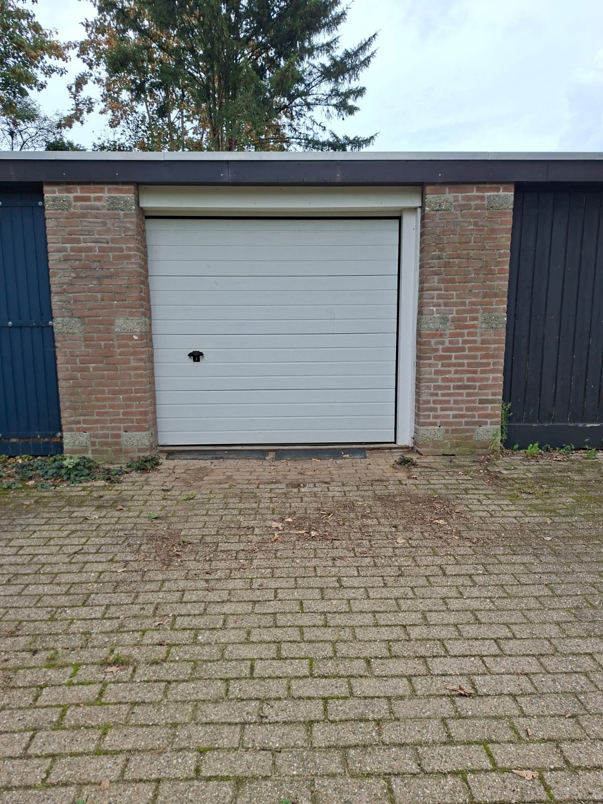 Te huur: Garage Box in Rolde