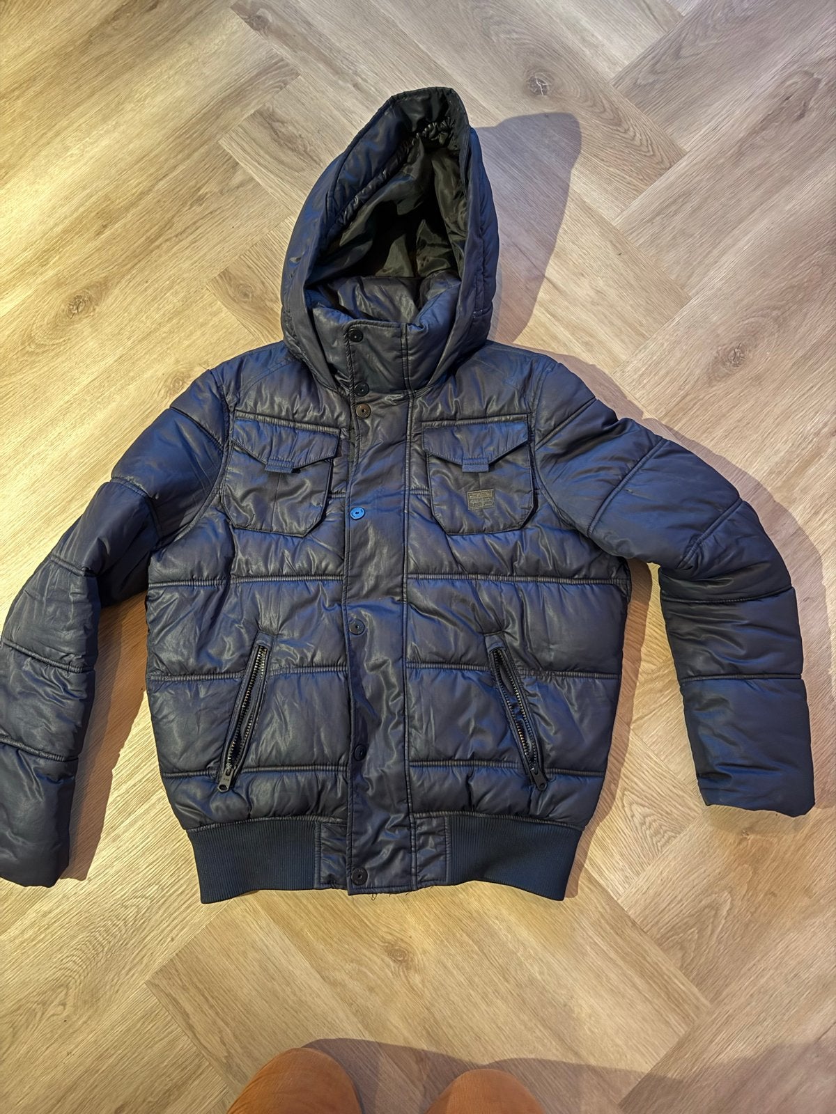 G-Star Raw donkerblauwe jas, maat M (valt klein), Kleding | Heren, Ophalen of Verzenden, Gedragen, Maat 48/50 (M), Blauw