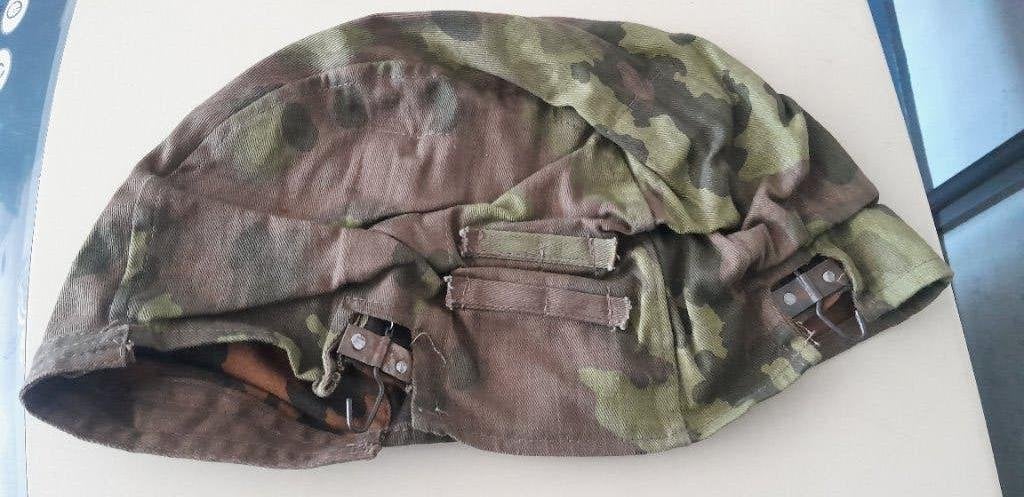Duits camouflage helm cover ww 2, Ophalen of Verzenden, Landmacht, Duitsland, Helm of Baret