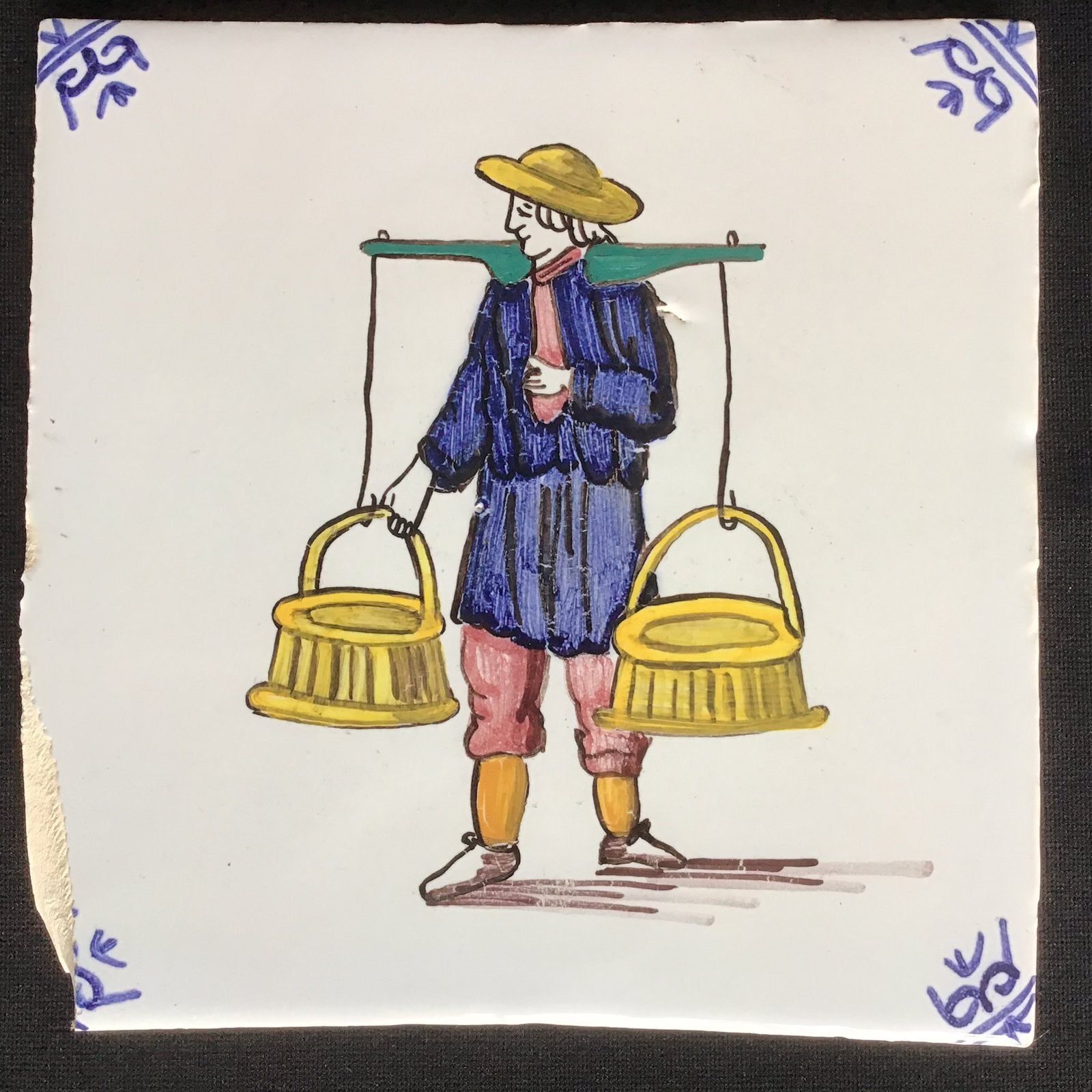 Oude vintage tegel keramiek - waterdrager - wandtegel, Antiek en Kunst, Antiek | Wandborden en Tegels, Ophalen of Verzenden