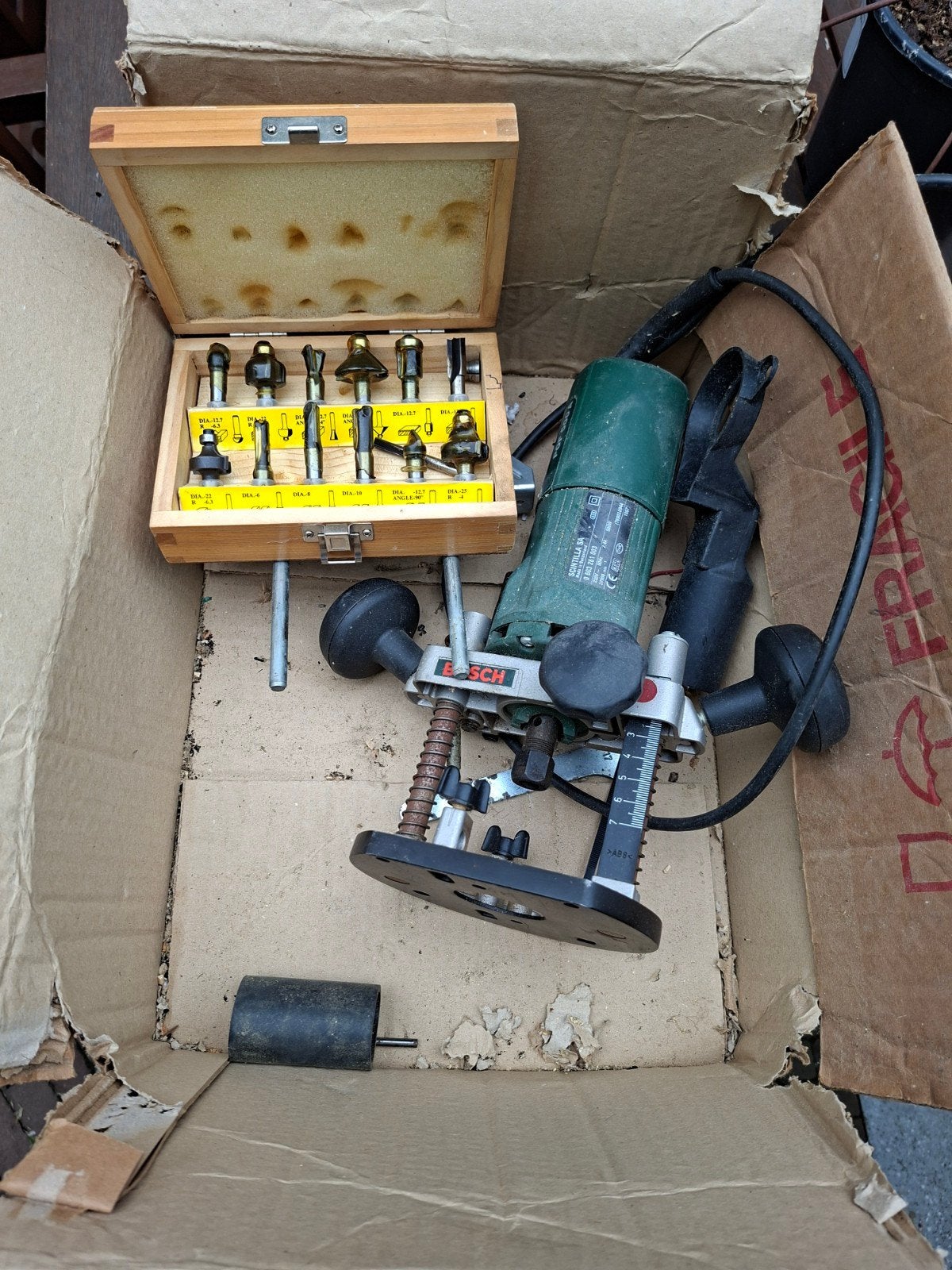 Bosch Bovenfrees met Frezenset, Ophalen, Gebruikt, Bovenfrees, Bosch