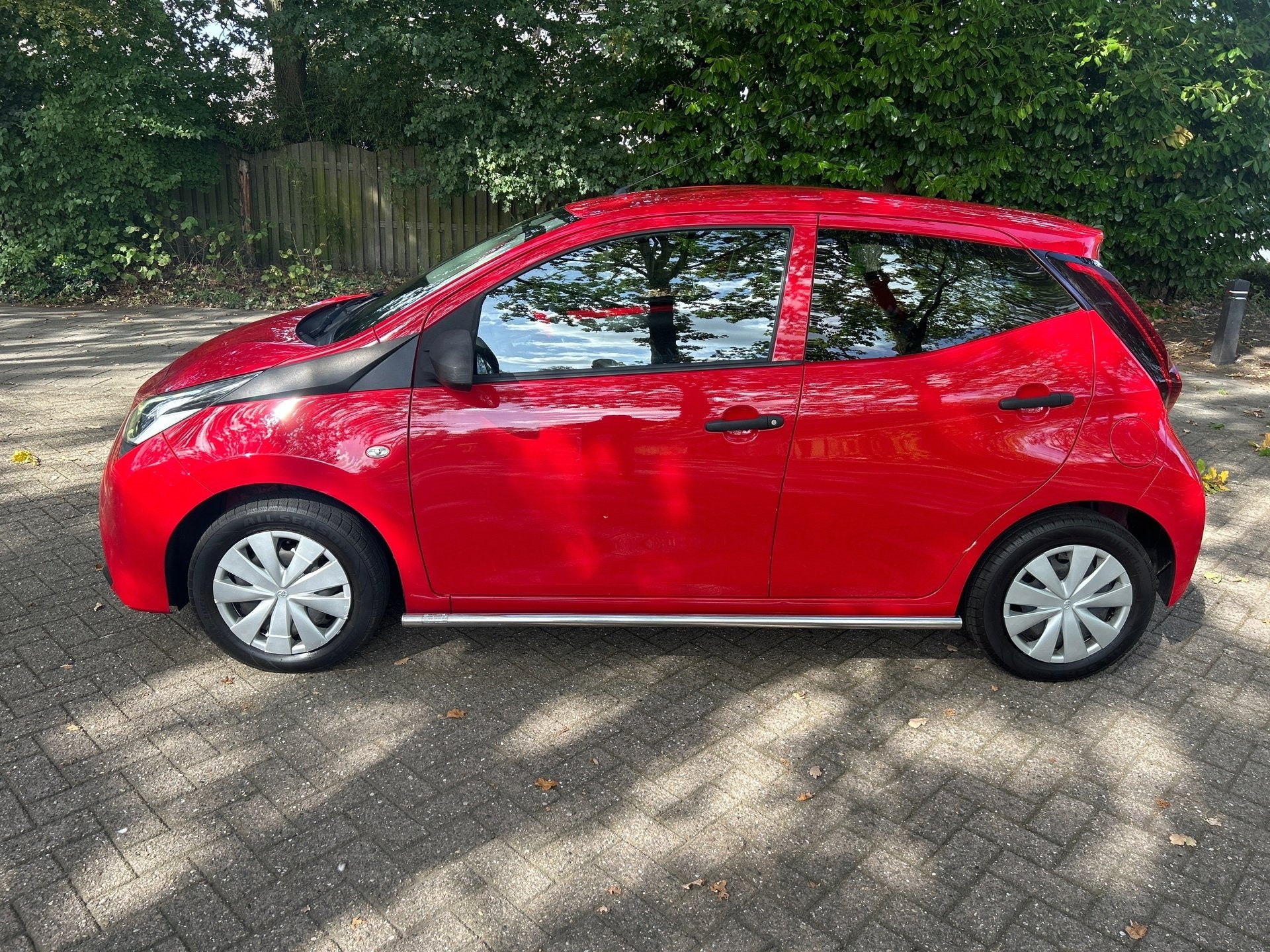 Toyota Aygo 1.0 VVT-i x-fun, Auto's, Voorwielaandrijving, Dealer onderhouden, Gebruikt, Euro 6