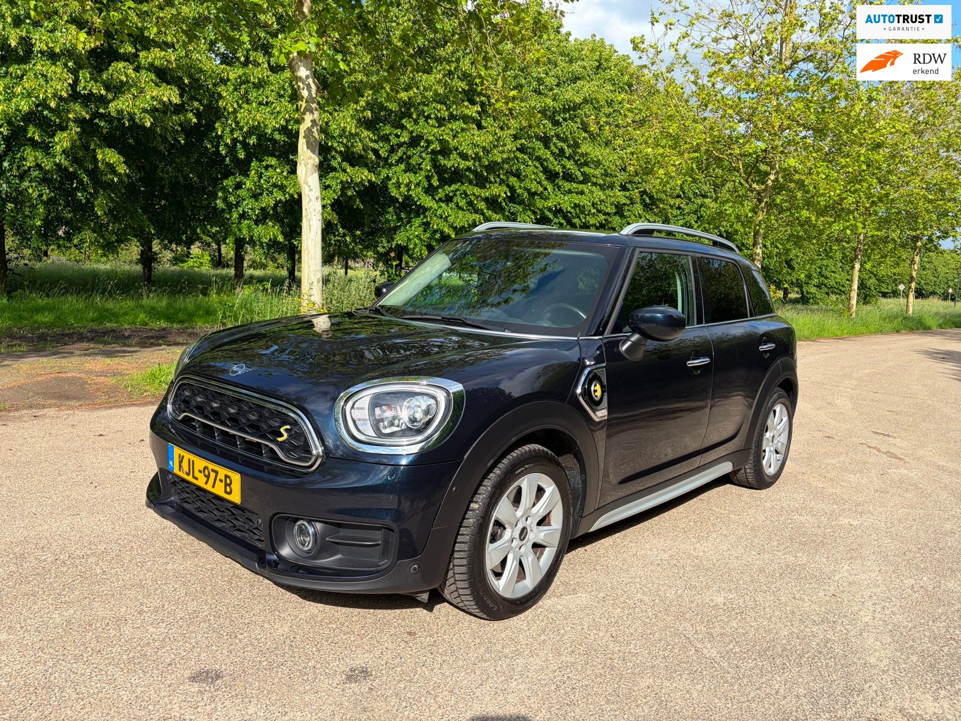 Mini Mini Countryman 1.5 Cooper SE All4 PHEV|Dealer onderhou, Auto's, Automaat, 136 pk, Gebruikt, Zwart
