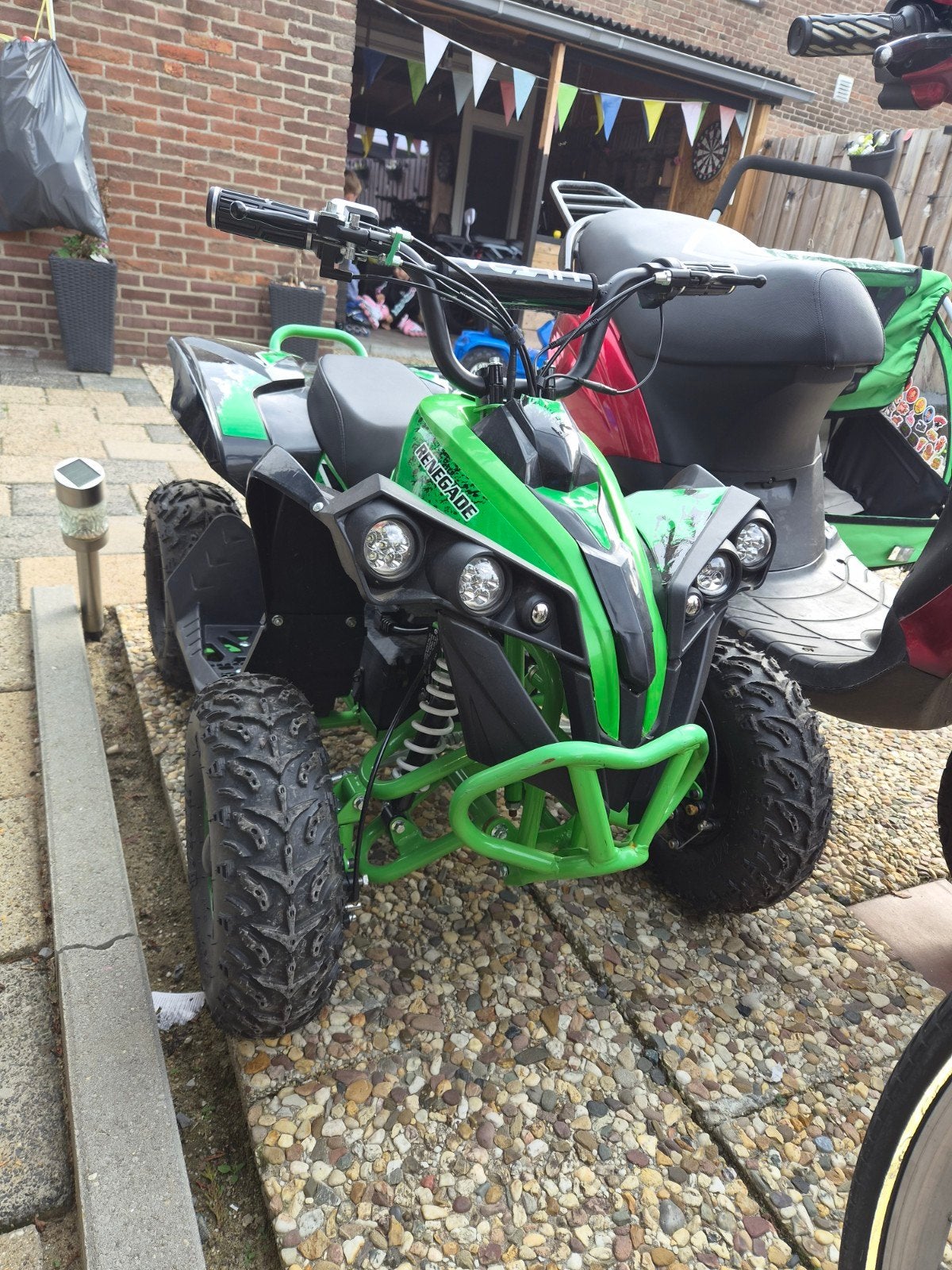 Zo goed als nieuwe elektrische kinderquad, Ophalen