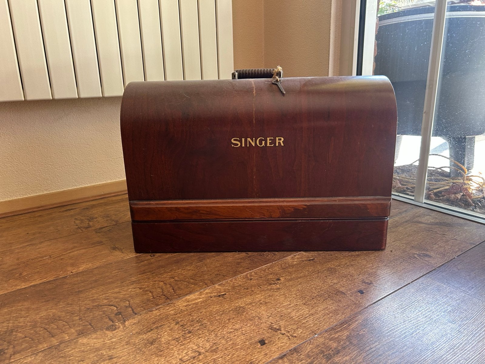 Antieke Singer Naaimachine met Houten Koffer, Ophalen