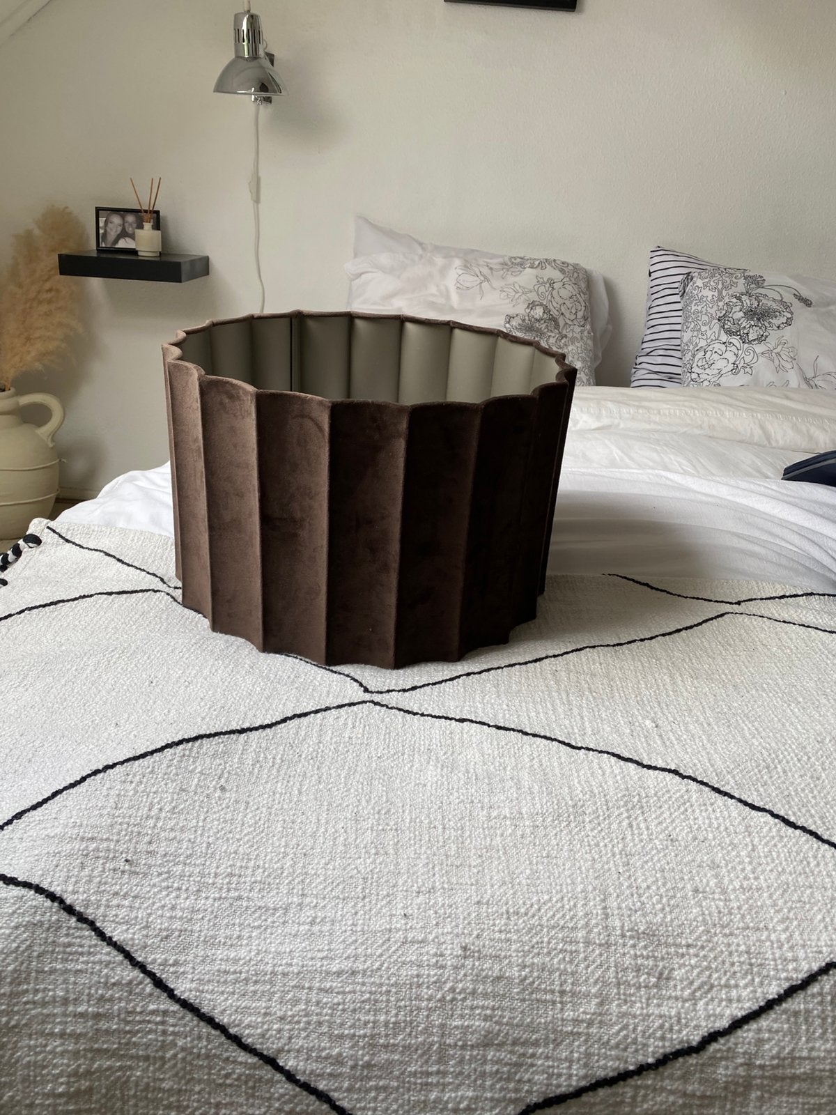 Bruine fluwelen lampenkap - Golvend design, Huis en Inrichting, Ophalen, Zo goed als nieuw, Overige vormen, Bruin