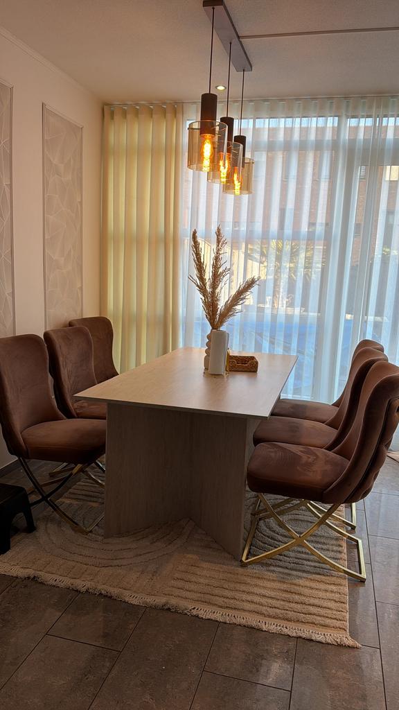 6x Erik kuster style stoelen, Bruin, 75 m² of meer, Zo goed als nieuw, Ophalen