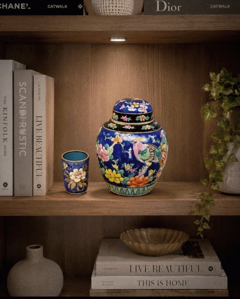 Tweedelige Set van Japanse Gemberpot & Cloisonné Vaasje, Verzenden