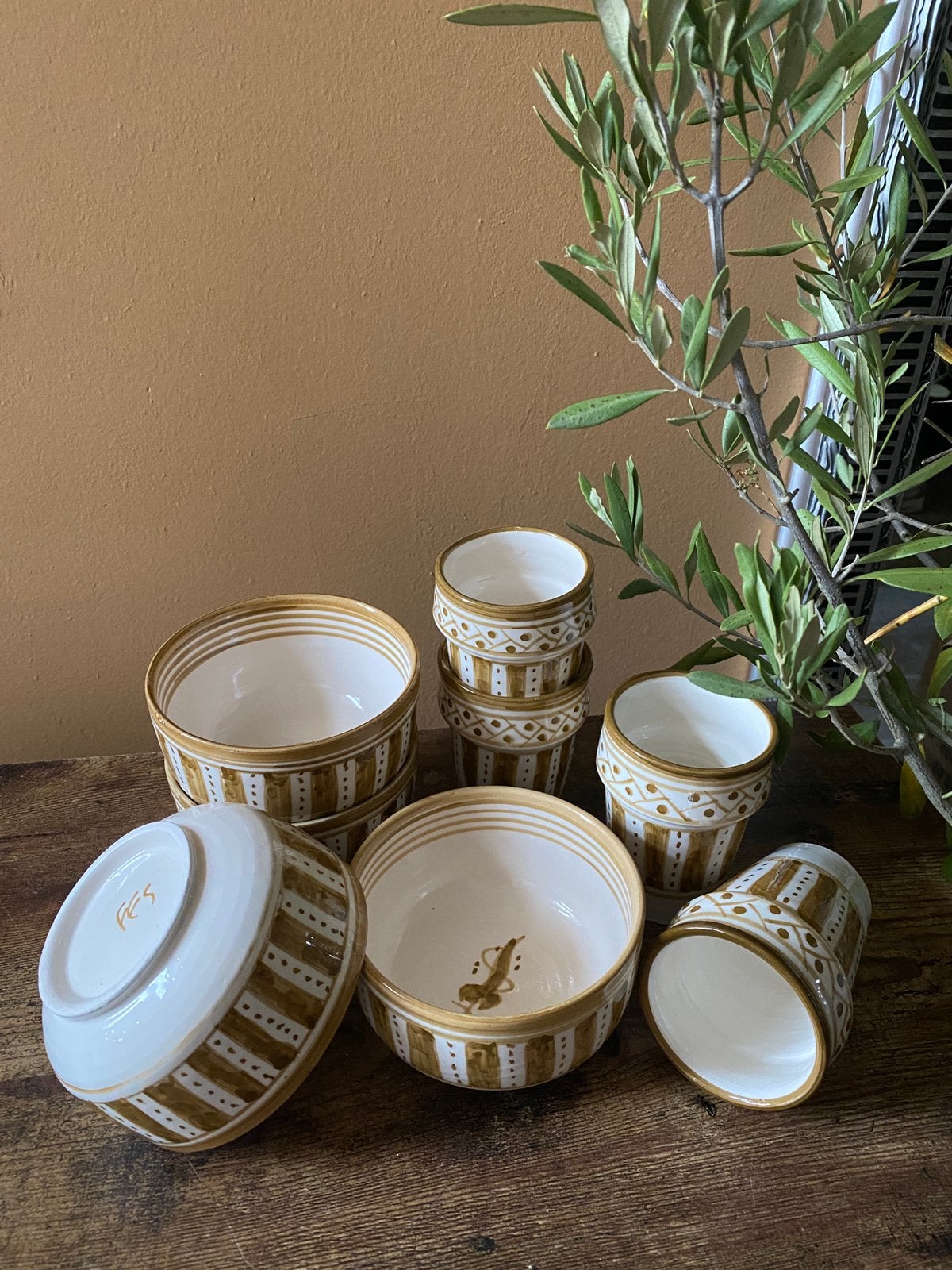 Marokkaans keramiek servies bekers schalen borden - NIEUW, Overige merken, Keramiek, Nieuw, Ophalen of Verzenden