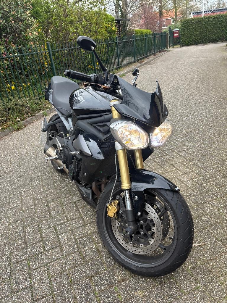 Triumph Street Triple 675 | 2014  | nette staat, 675 cc, Motorrijbewijs A, 3 cilinders, Particulier