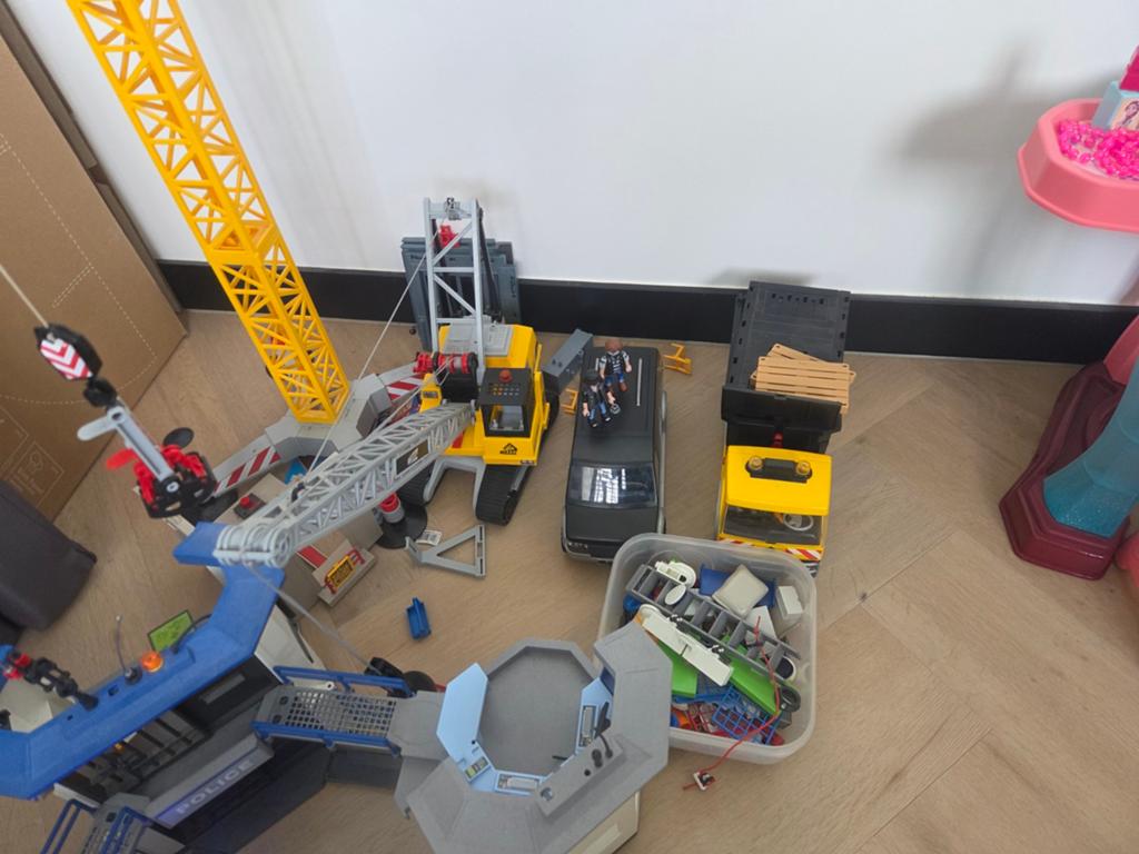 Grote Playmobil set: Politiebureau, kranen en voertuigen, Ophalen, Gebruikt