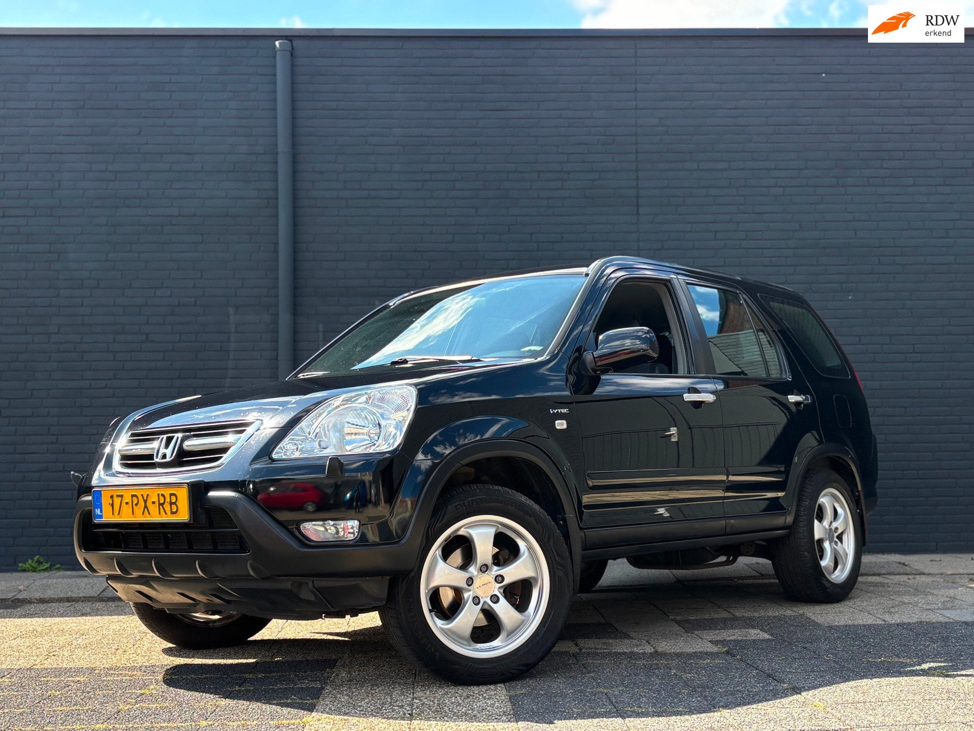 Honda CR-V 2.0i ES | Airco | Trekhaak, Auto's, Honda, 1998 cc, 4 cilinders, 150 pk, Zwart