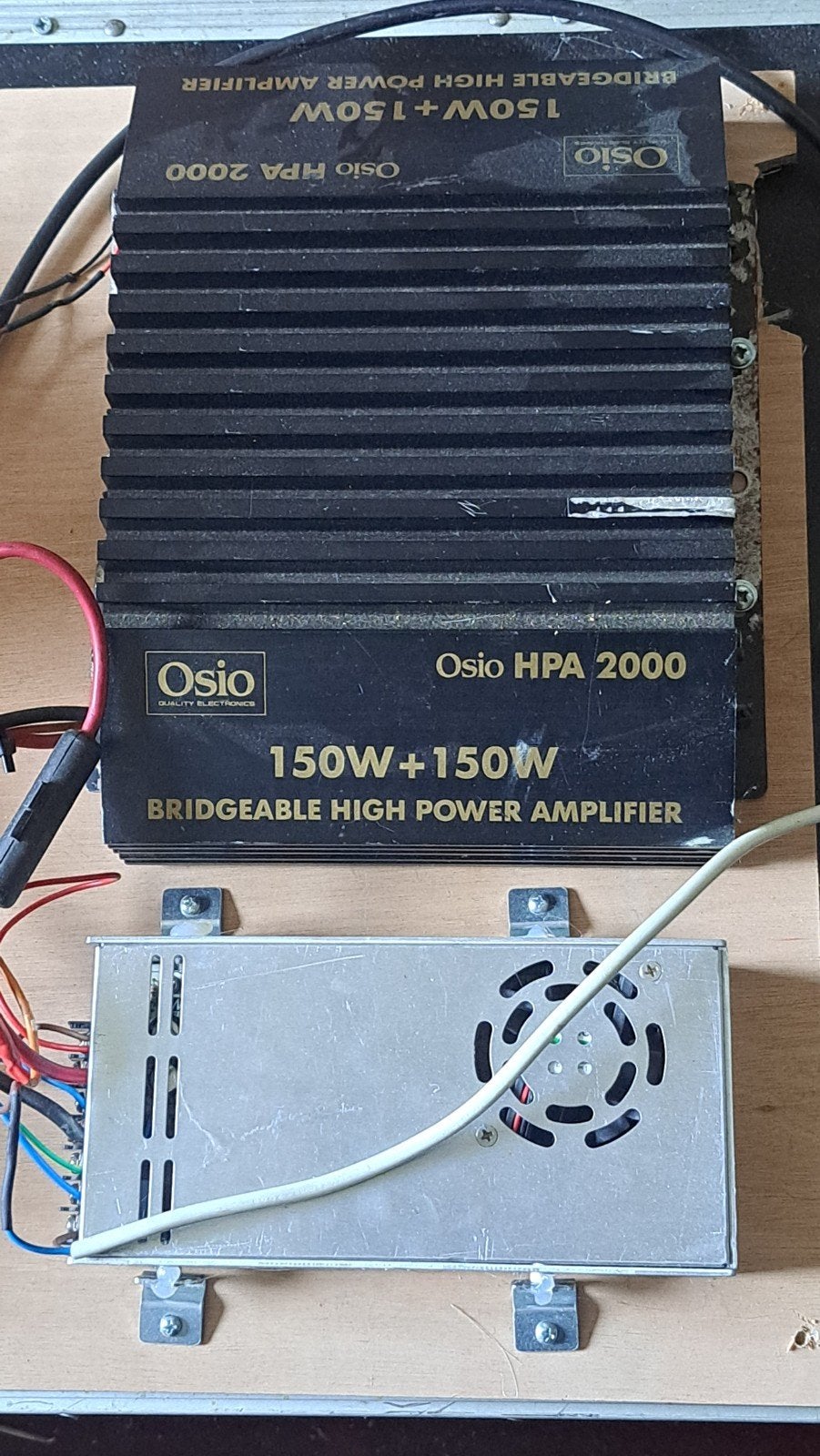 Osio HPA 2000 Bridgeable High Power Versterker 150W+150W, Overige merken, Gebruikt, Ophalen of Verzenden, 120 watt of meer