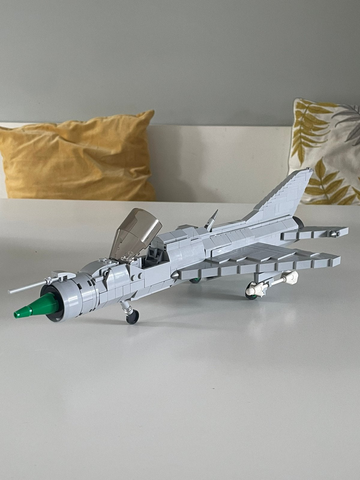 Lego Brickmania MIG-21 model, Overige merken, Auto, Groter dan 1:32, Ophalen of Verzenden