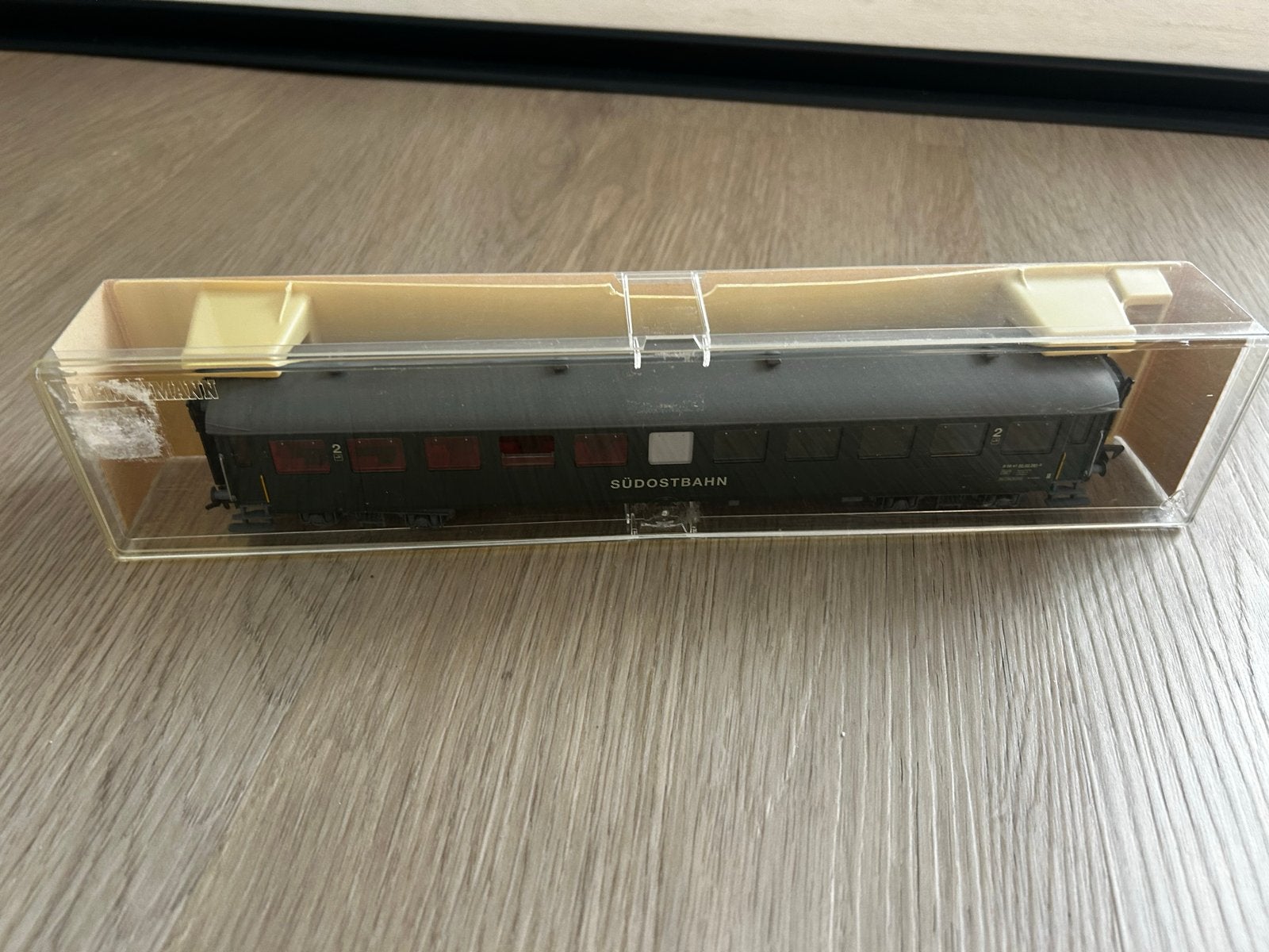 Fleischmann 5137 K SÜDOSTBAHN Wagon, Hobby en Vrije tijd, Gelijkstroom, Verzenden, Fleischmann, Wagon