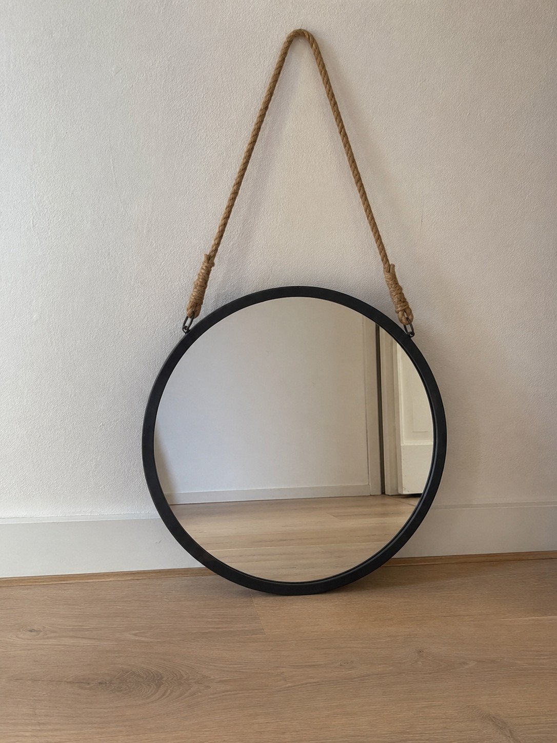 Spiegel Tess van Leen Bakker, rond, Ø 43 cm, Huis en Inrichting, Woonaccessoires | Spiegels, Ophalen, Minder dan 50 cm, Rond, Zo goed als nieuw