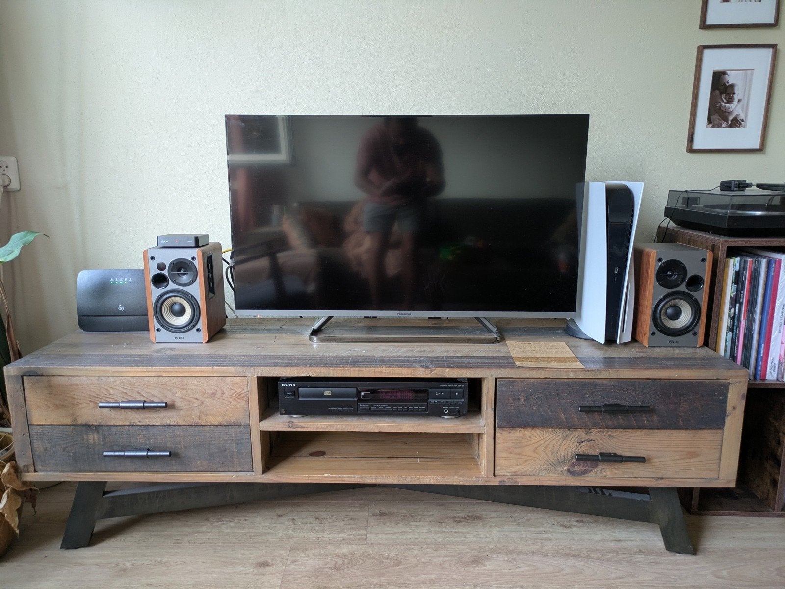 TE KOOP: Industrieel TV-meubel, Ophalen, Gebruikt, 150 tot 200 cm, Minder dan 100 cm