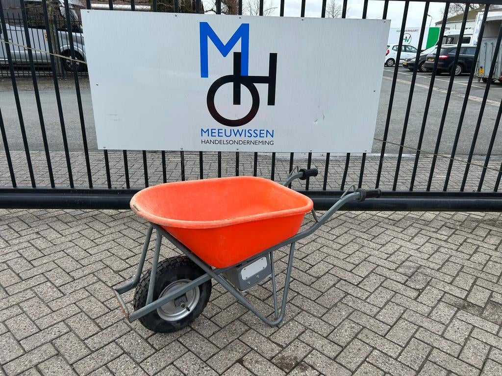 Matador E-Barrow elektrische kruiwagen 90L gebruikt, Tuin en Terras, Kruiwagens, Ophalen, Gebruikt, Matador
