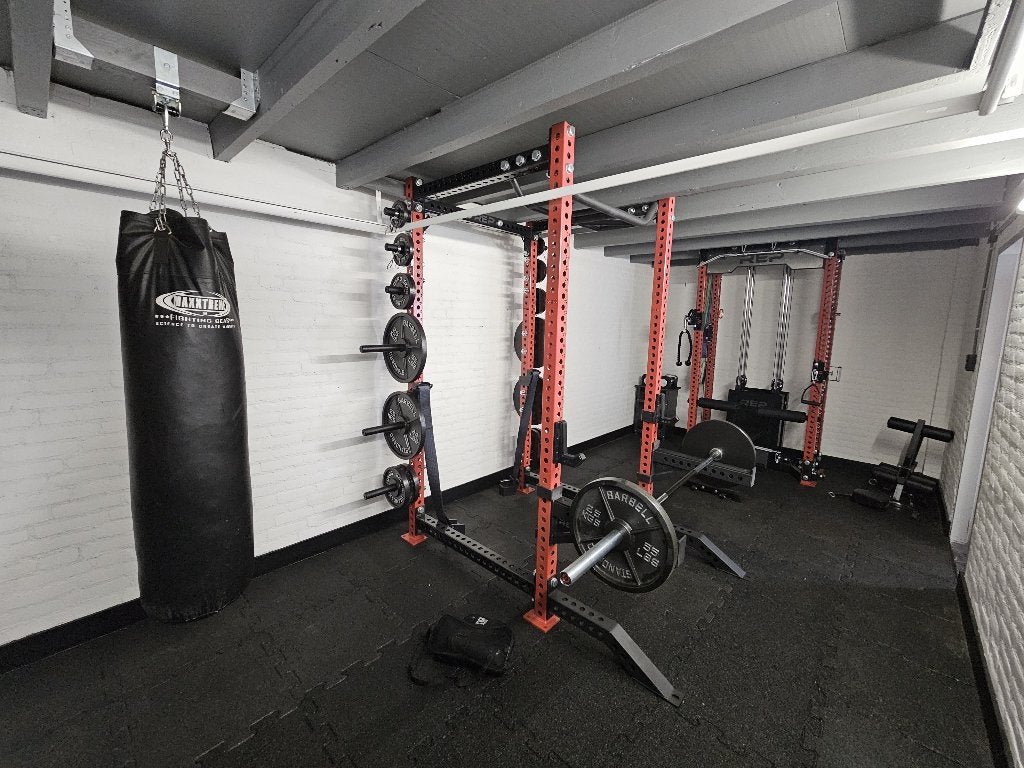 REP Fitnessapparatuur (Rack) (ARES 1.0), Ophalen, Benen, Krachtstation, Zo goed als nieuw
