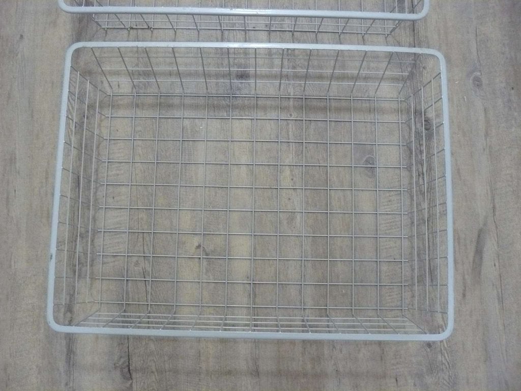 Twee grijze Ikea draadmanden 75cm x 58cm., Ophalen, 50 tot 100 cm, Zo goed als nieuw, Minder dan 100 cm