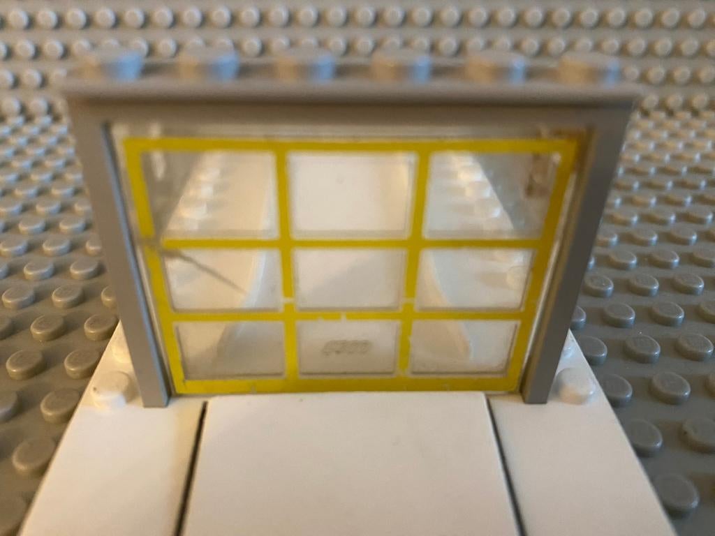Lego garagedeur 823a en kozijn 821, uit set 325, 1966, Ophalen of Verzenden, Gebruikt, Losse stenen, Lego