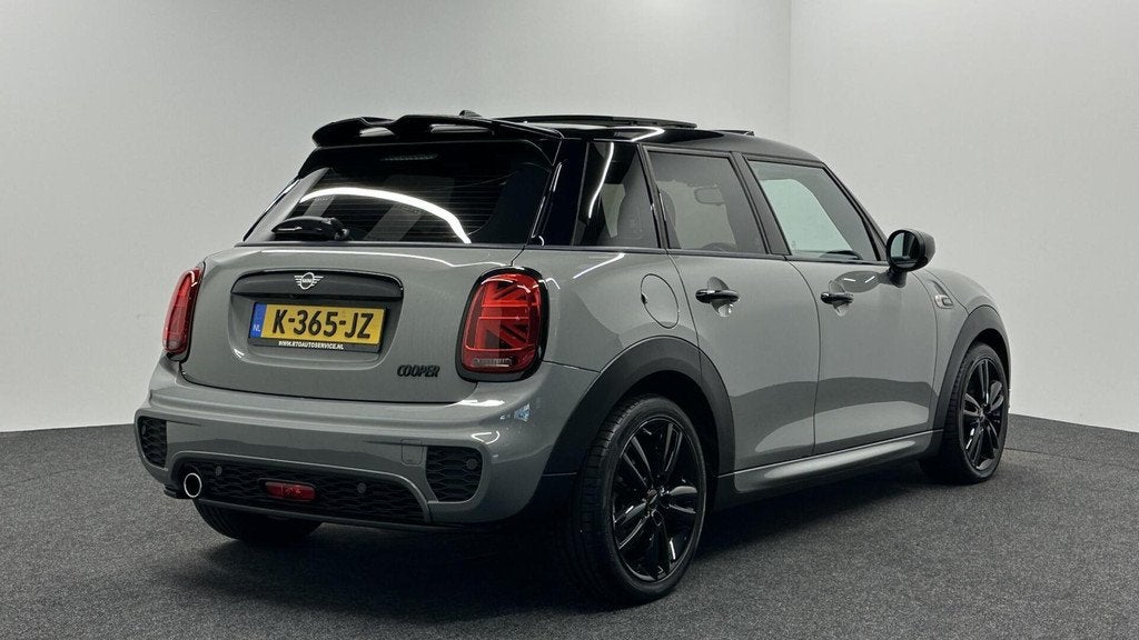 Mini Mini 1.5 Cooper Dalston Edition JCW H&K PANO LEER CAMER, Auto's, Mini, Gebruikt, Euro 6, Met garantie (alle), Automatische klimaatregeling