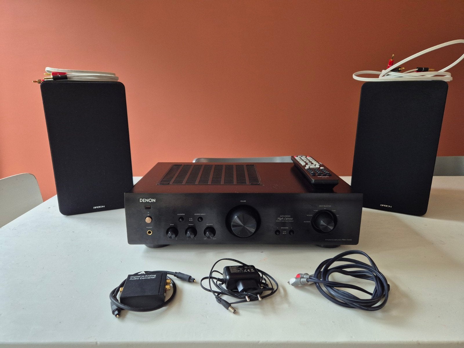 Denon PMA-720AE versterker met Argon Alto 5 speakerset, Inclusief kabels, Speakerset, Zo goed als nieuw, 60 tot 120 watt