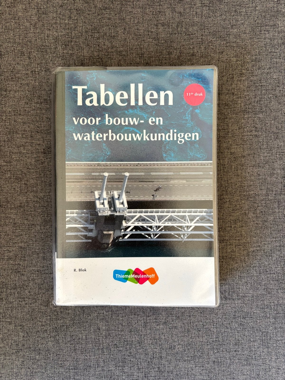 Tabellen voor bouw- en waterbouwkundigen, Ophalen of Verzenden, Gelezen, Bouwkunde