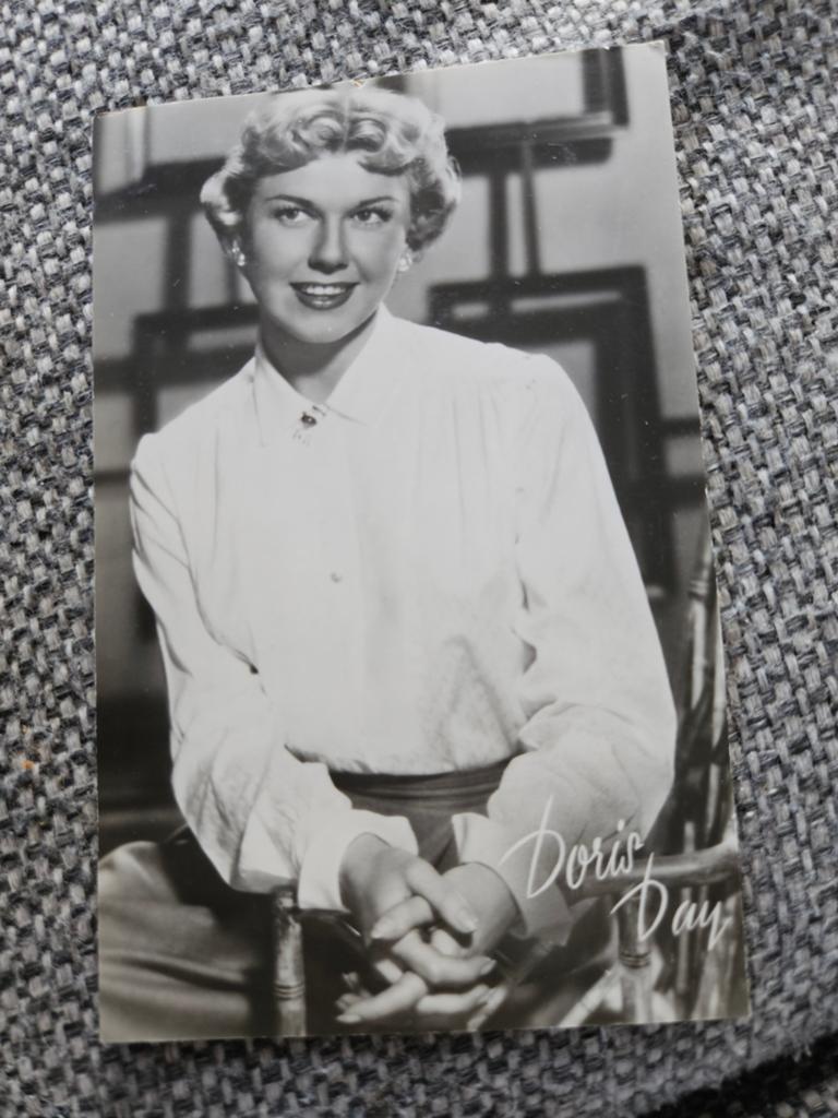 Doris Day sterrenkaart- Warner Bros, Verzamelen, Ophalen of Verzenden, 1940 tot 1960, Gelopen, Sterren en Beroemdheden