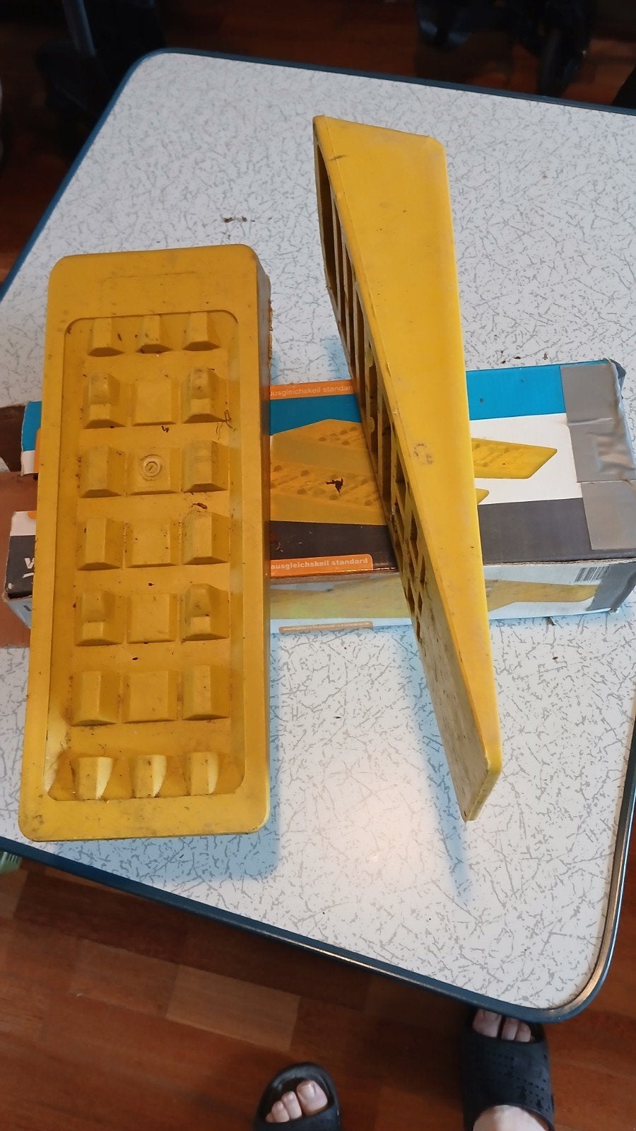 Oprijbokken kunststof, Ophalen, Gebruikt
