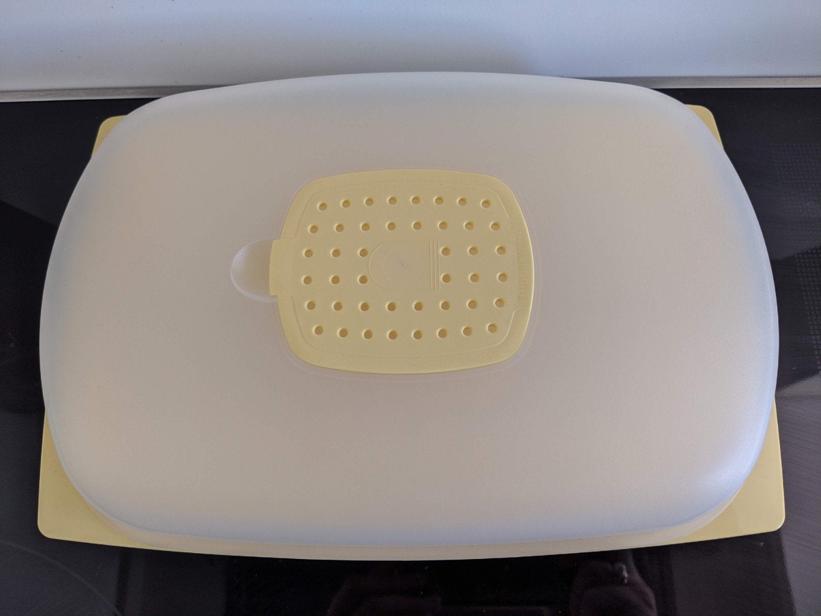Tupperware kaasdoos NIEUW, Geel, Overige typen, Nieuw, Ophalen of Verzenden