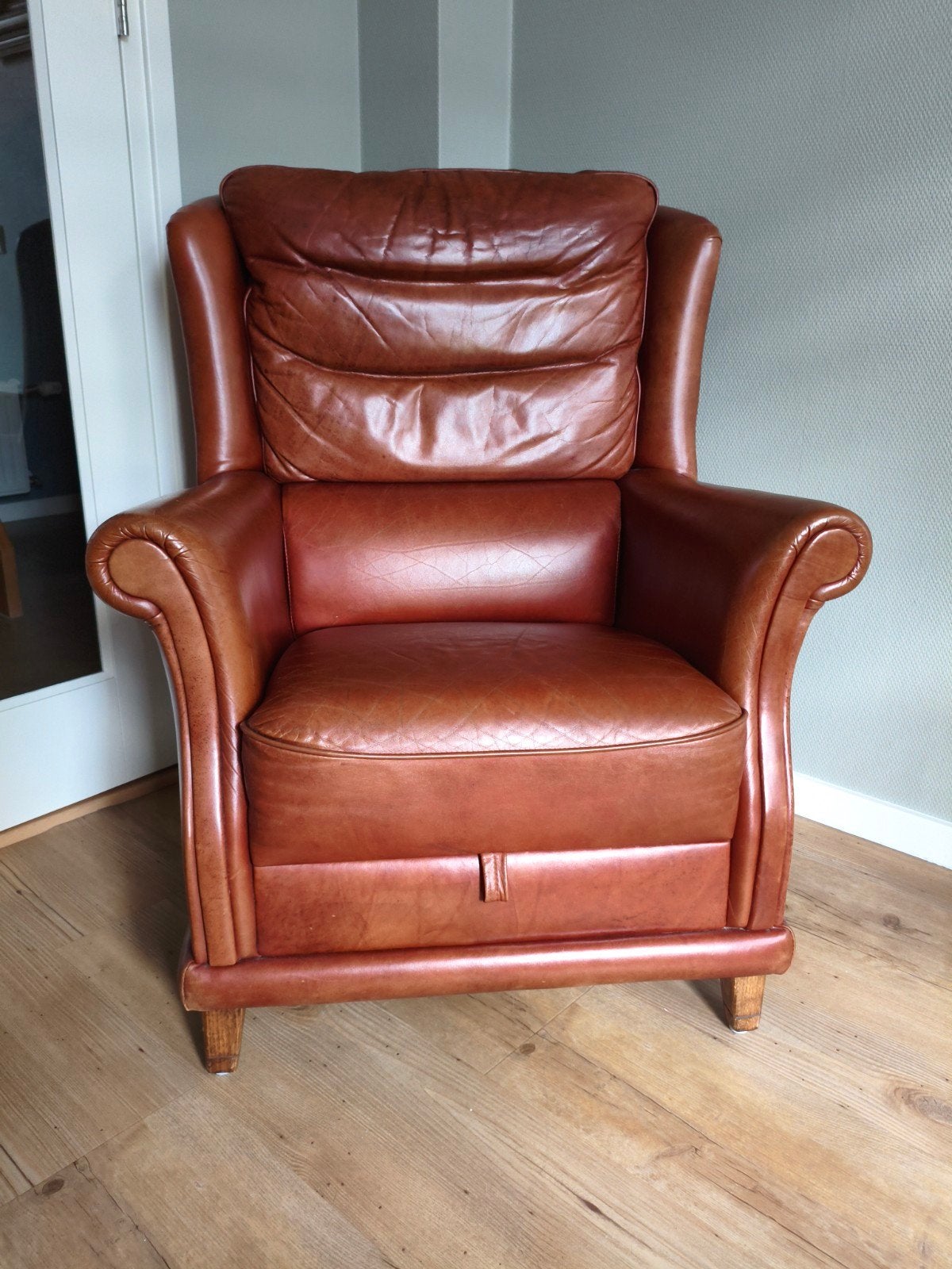 Leren fauteuil - Comfortabel en stijlvol, Huis en Inrichting, Ophalen, Gebruikt, Klassiek, 75 tot 100 cm