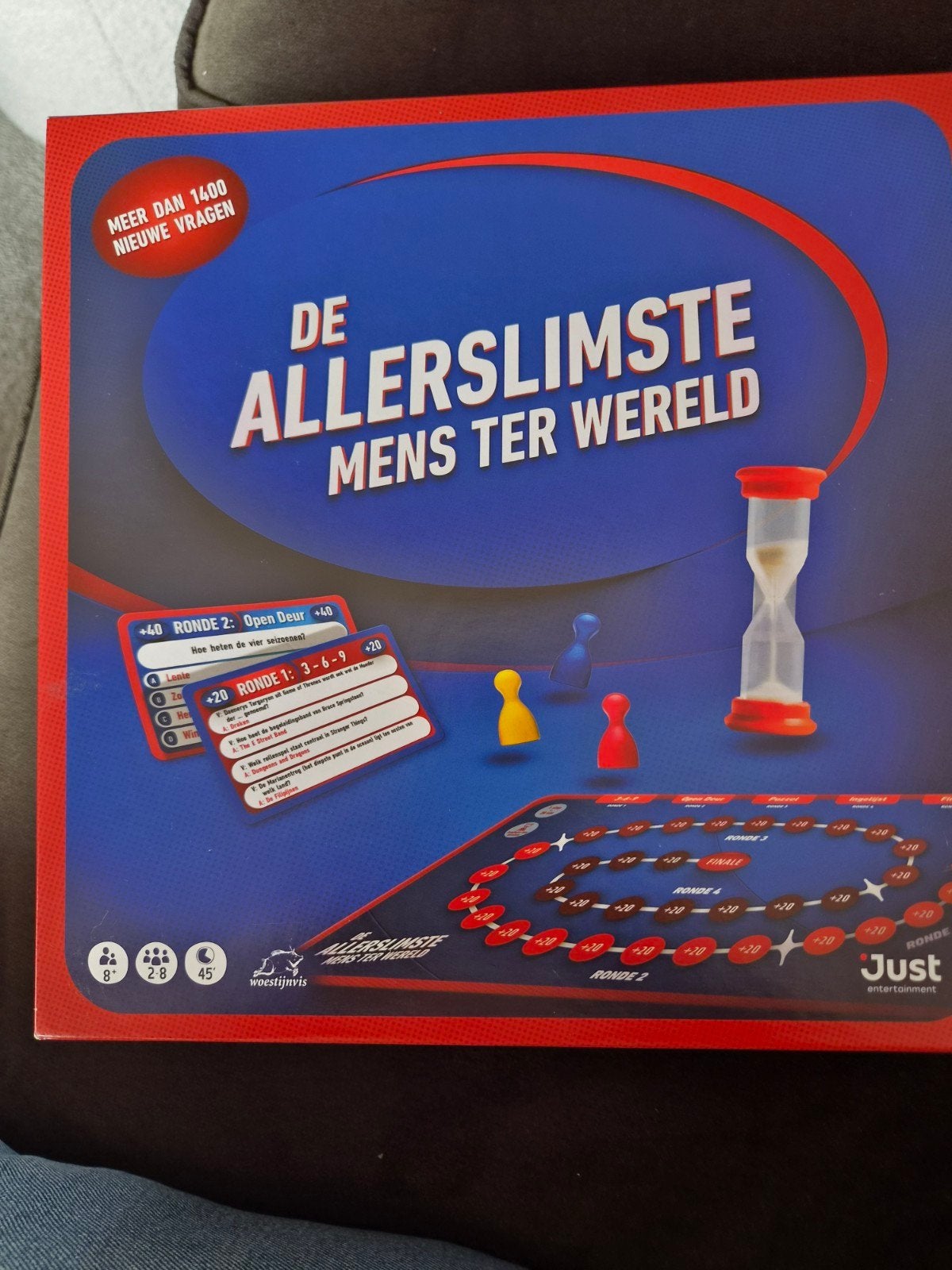 De Allerslimste Mens ter Wereld Bordspel, Vijf spelers of meer, Ophalen of Verzenden, Zo goed als nieuw, Just Entertainment
