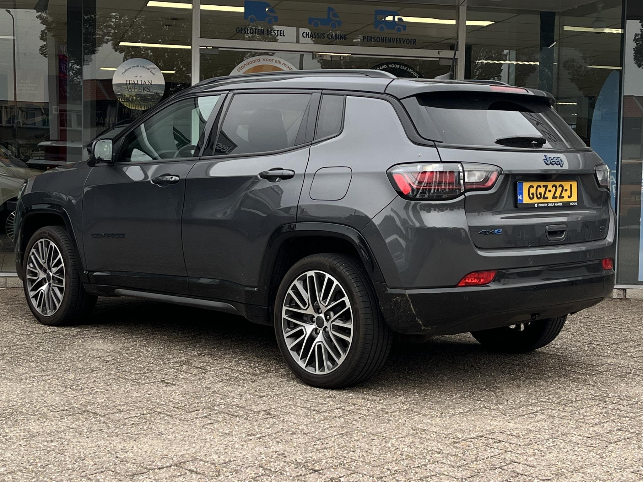 Jeep Compass 4xe 240 Plug-in Hybrid Electric Summit | Adapti, Auto's, Automaat, 4 cilinders, Bedrijf, Vierwielaandrijving