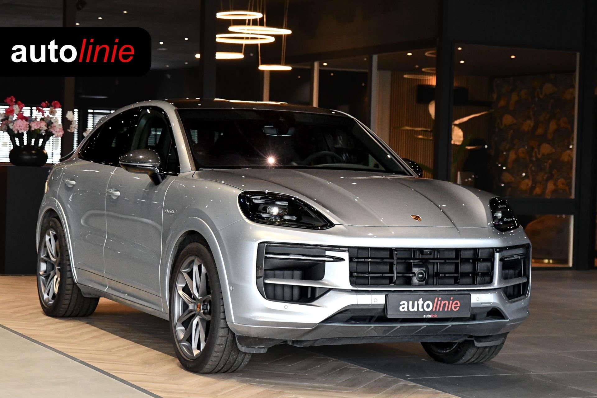 Porsche Cayenne Coupé 3.0 E-Hybrid. GT Pakket. Carbon, Lede, Auto's, Automaat, Gebruikt, Zwart, 2995 cc